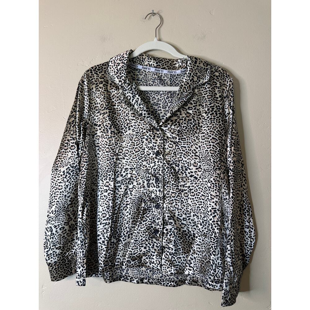 BORN PJ SET LS Button Up with Shors Leopard Silky Blend Small - Picture 2 of 5